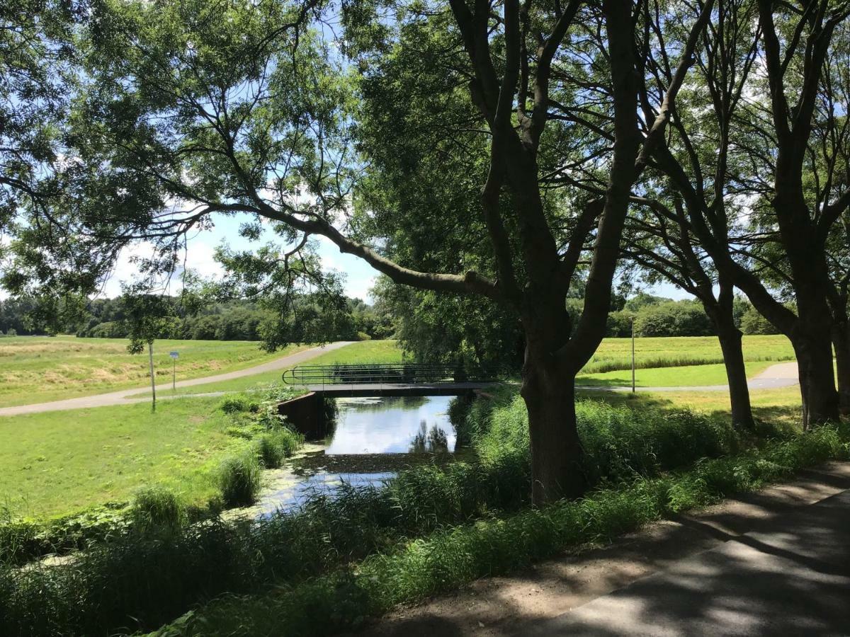 Pension Buitenzicht Geervliet Esterno foto